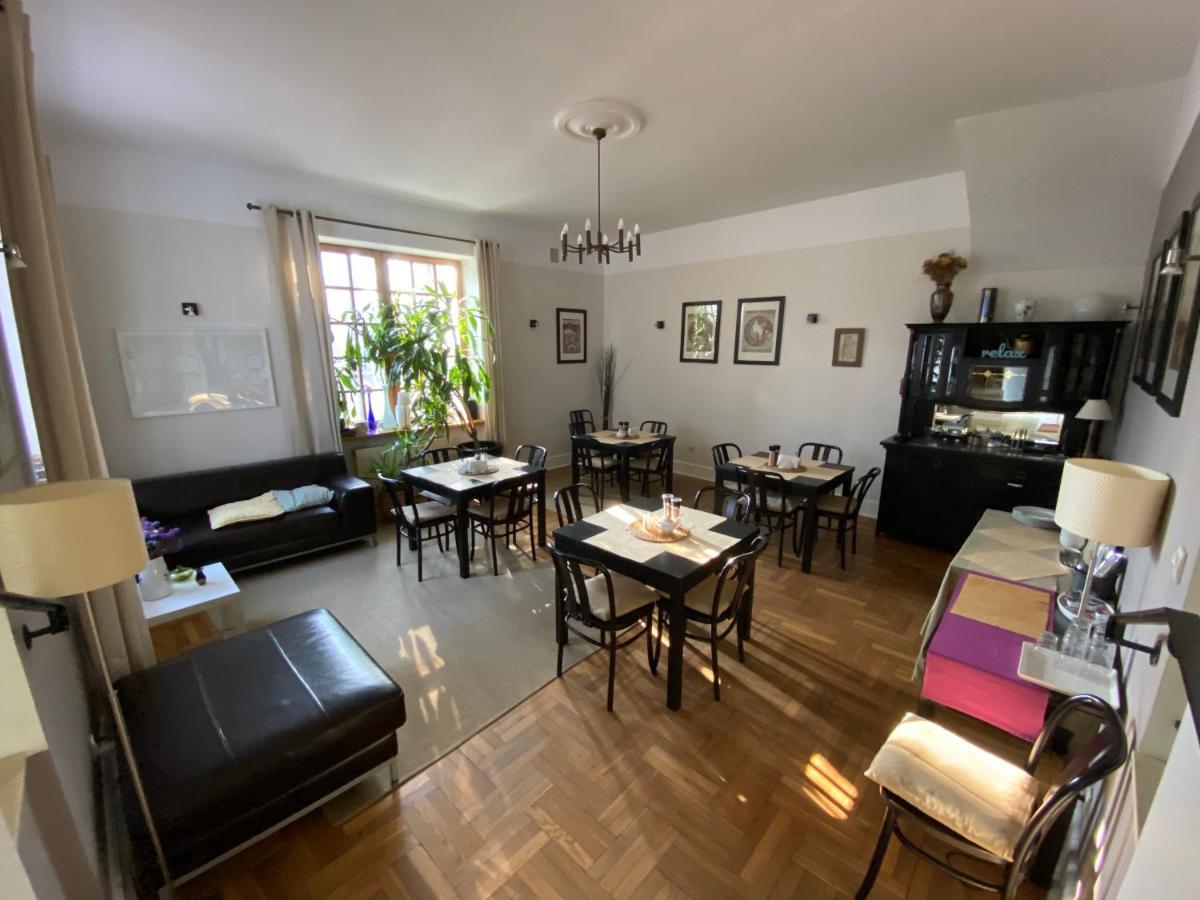 Krzysin Hotel Podkowa Lesna ภายนอก รูปภาพ