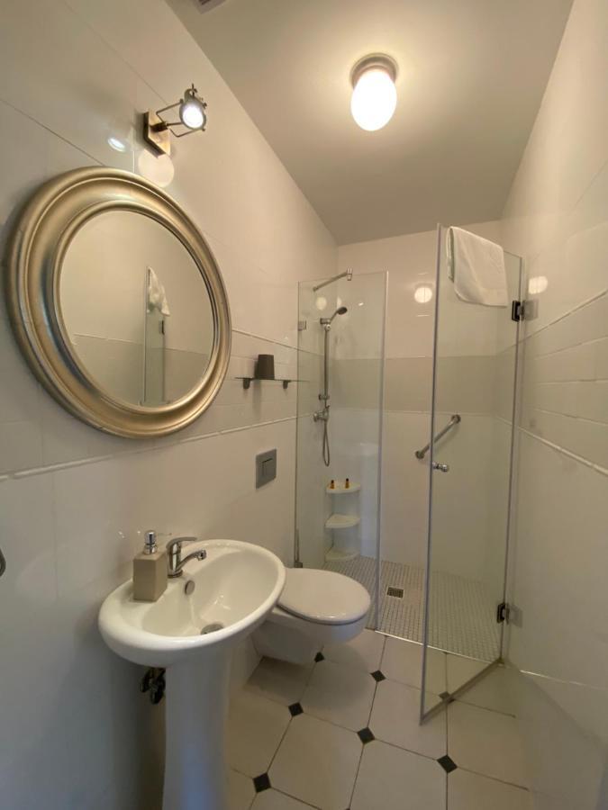 Krzysin Hotel Podkowa Lesna ภายนอก รูปภาพ