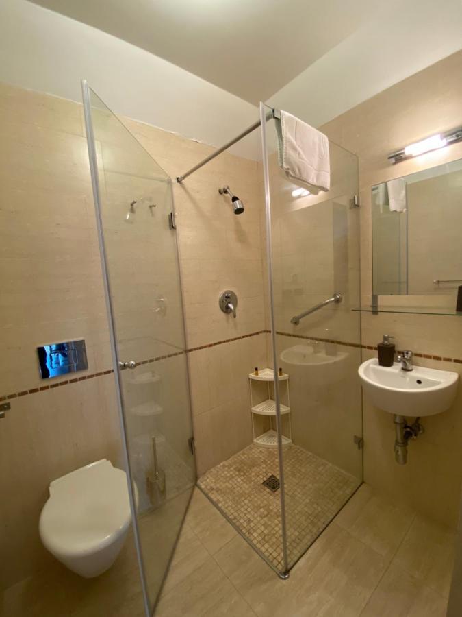 Krzysin Hotel Podkowa Lesna ภายนอก รูปภาพ